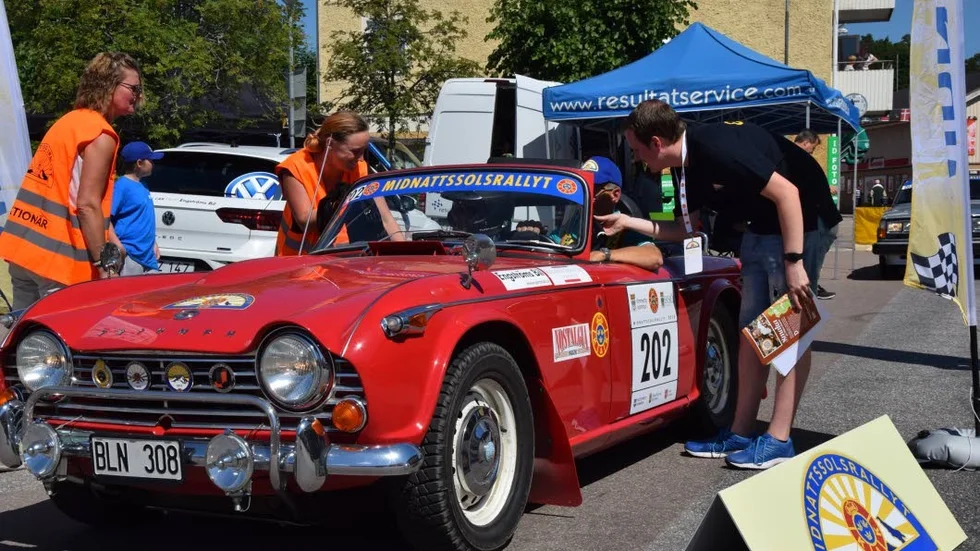 I en Triumph TR4A färdades Per Settergren och Christer Cassåsen.