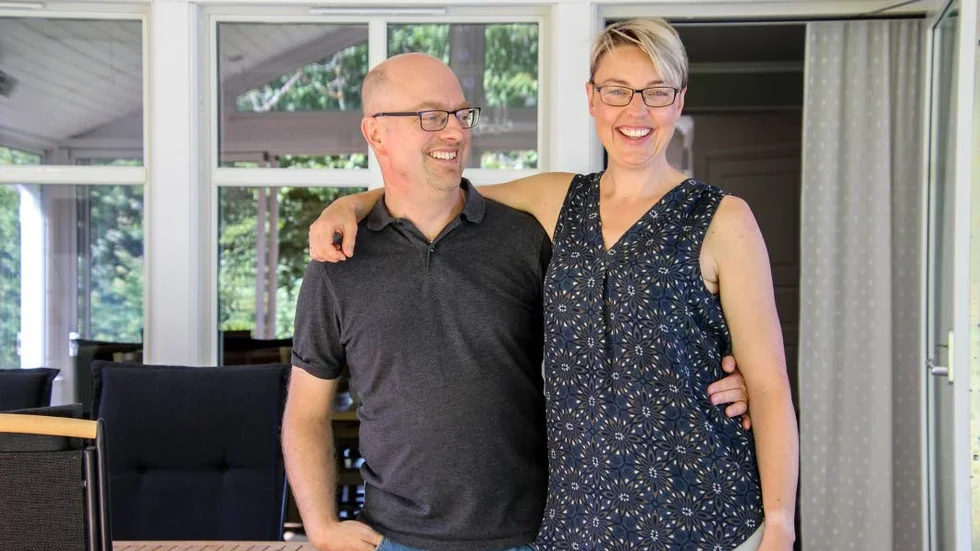Hans och Helen träffades i Karlskoga. År 2000 var ett hektiskt år då de både flyttade och gifte sig.
