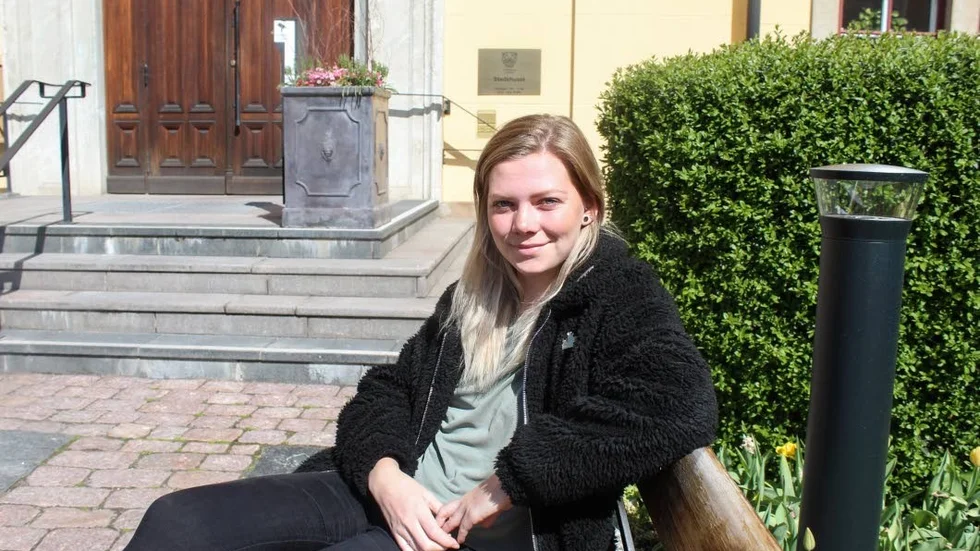 Politiken måste föryngras. I dag förstår många politiker i den äldre generationen inte den klimatoro som många unga känner, säger Lisa Nåbo ordförande i SSU Östergötland.