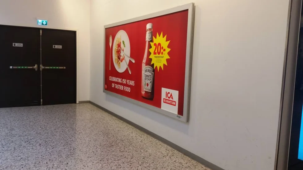 Ekholmens centrum är mindre trivsamt utan sittplatser, påpekar Bo Stolpstedt.