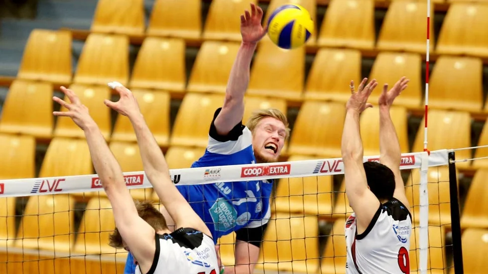 Linus Ekstrand lämnar LVC