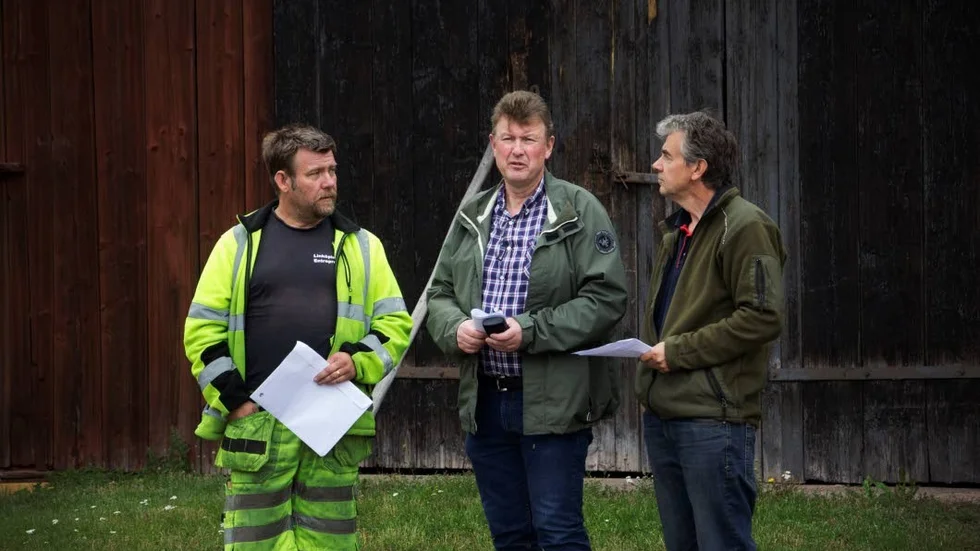 Johan Franzen, Anders Isaksson och Gunnar Nilsson menar att k-märkningar i Vårdsberg gjorts i för stor utsträckning och att det kommer påverka de som bor i området. Nu tänker de överklaga kommunens beslut.