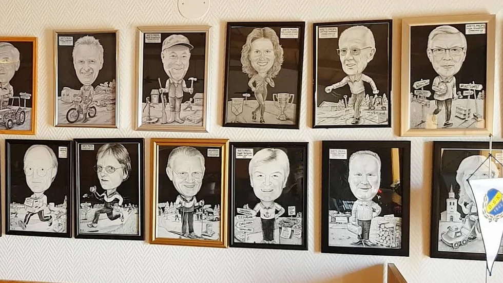 Profilen är en hedersutmärkelse klubben delat ut sen 1992. Samtliga "profilporträtt" hänger i klobblokalen. Längst upp t.h Inge Ekström som blev Årets profil 1993.