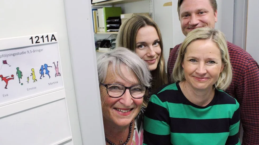 Forskarlaget på LiU, som arbetar med en studie om barn och fetma och fysisk aktivitet: Eva Flinke, Emmie Söderström, Pontus Henriksson samt professor Marie Löf.
