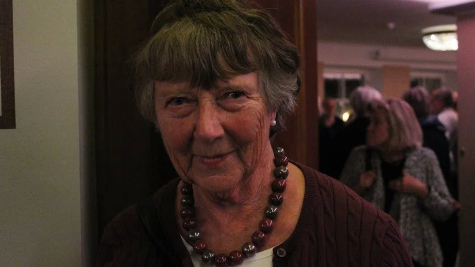 Birgitta Edlund är inte på plats för att lyssna på någon specifik författare, alla är intressanta. "Jag har läst lite Kepler, de är väldigt otäcka", säger hon.