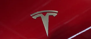 Bakslag för Tesla – elbilsförsäljningen rasar