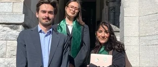 Studenterna ska skriva tenta – inför storpublik