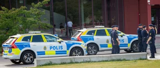 20 ungdomar i storbråk på skola – polisanmälan upprättad