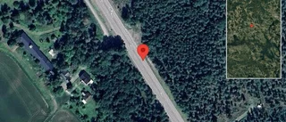 Brinnande fordon stoppar trafiken på väg 70
