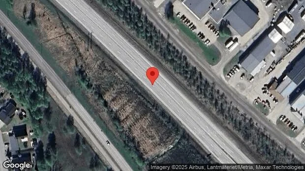 Stopp på väg 97 på grund av trafikolycka med två personbilar