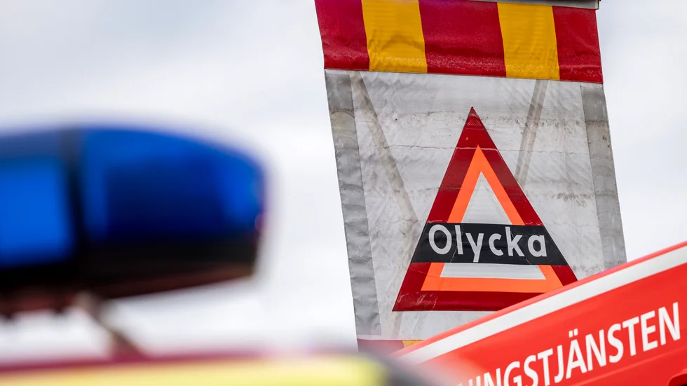 Två personer dog i en frontalkrock utanför Örebro. Arkivbild.