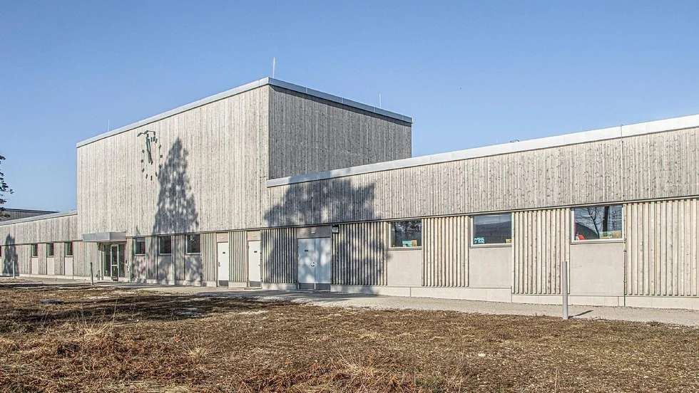 Den 5000 kvadratmeter stora byggnaden som går under namnet Tjelvar tilldelades Region Gotlands arkitekturpris 2024.