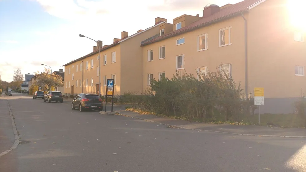 Med lägenheter i Linköping ser Fredrik Klint, vd i Åtvidabergs Bostads AB att bostadsbolaget kan erbjuda befintliga kunder lägenheter om de vill flytta antingen till Åtvidaberg eller Linköping.