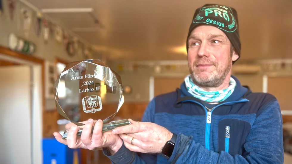”Det var överraskande, men väldigt positivt såklart!”, säger Alf Hansson, ordförande i Lärbro IF, om utmärkelsen som ”Årets förening”.