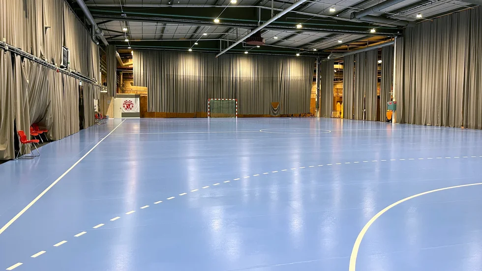 Sporthallen på Welux.