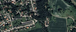 Huset på Skogsvägen 4 i Fjärdhundra sålt för andra gången på ett år
