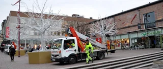 På lördag tändas tusen juleljus