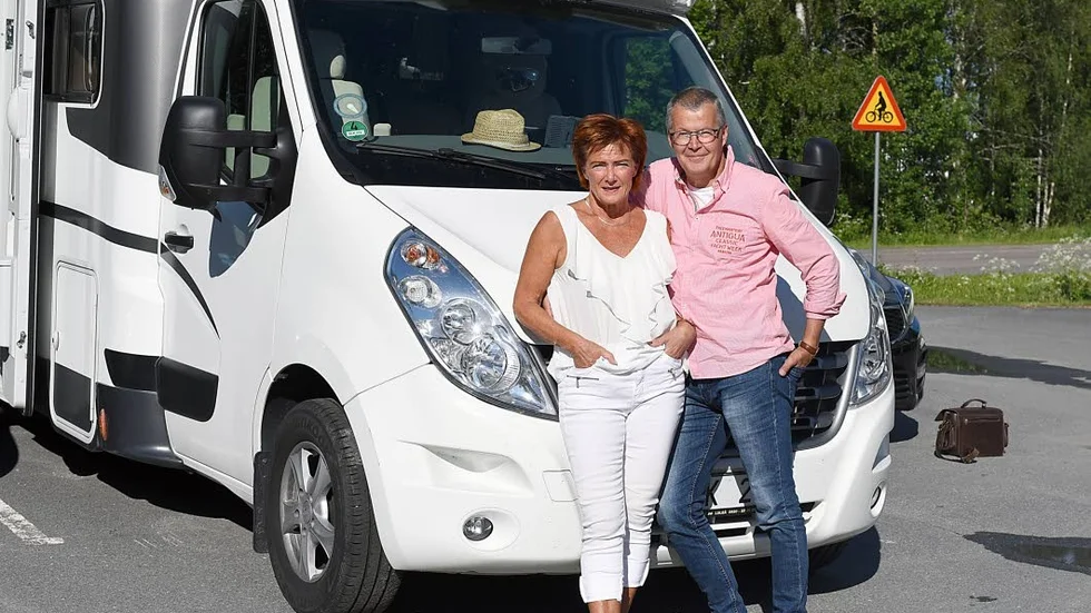 Vivianne och Bengt Lindgren är alltid redo för nya äventyr i husbilen.