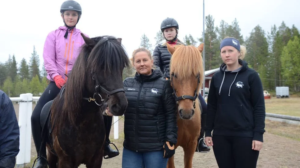 Clara Eriksson, Malin Johansson, Karin Widmark Engebro och Linnea Widmark Engebro.