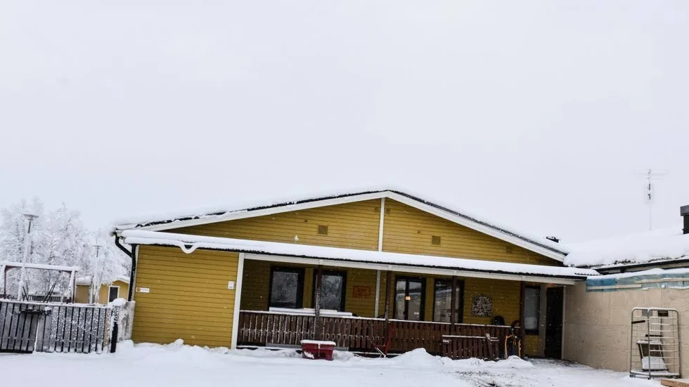 Reparationerna efter vattenläckan fortsätter på Jökelns förskola i Kiruna. Nu har alla barnen flyttat ut till tillfälliga lokaler.