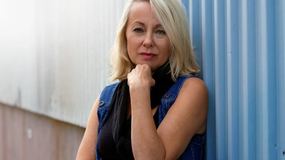 "Jag har en lust kvar som kan få olika skepnader", berättar Louise Hoffsten när hon ser tillbaka på sin långa karriär.