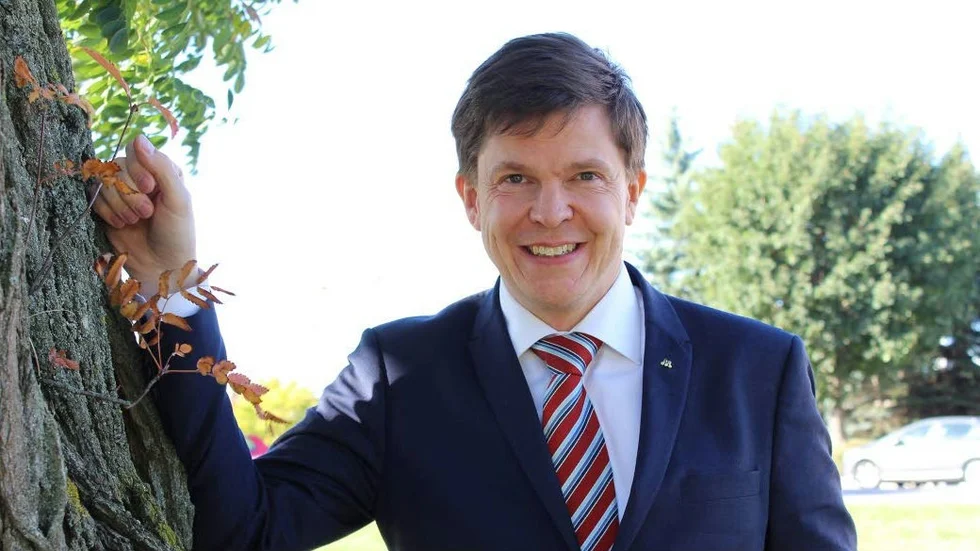 Andreas Norlén (M)