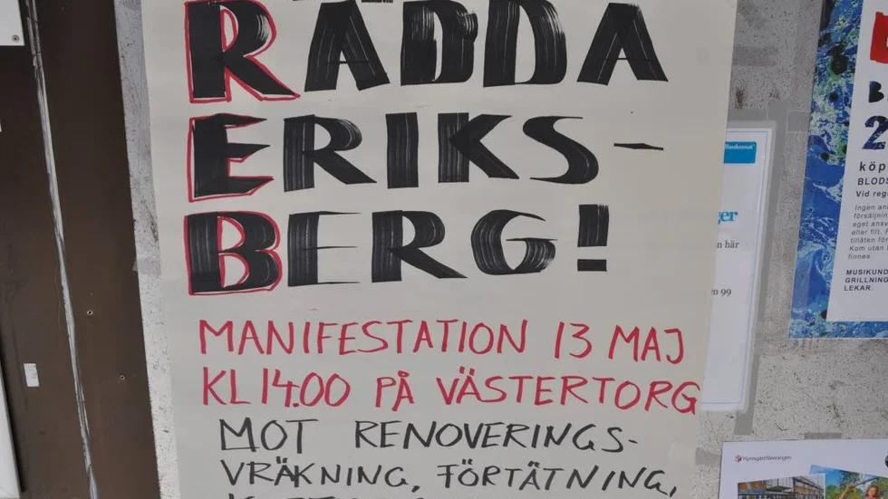 Protest. Anslag vid manifestationen på Västertorg i Uppsala.