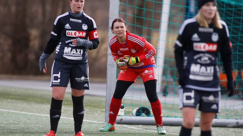 Duktiga. Sara Haeger, målvakten Sofia Söderberg och backen Anna Ahlm svarade alla för fina insatser mot Stuvsta.