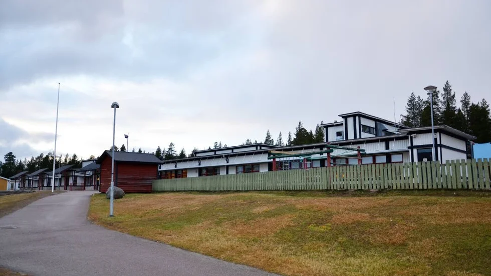 Gällivare kommun har svårt att rekrytera behörig förskolepersonal på grund av lärarbristen. "Alla förskollärartjänster kommer att tillsättas men inte med behörig personal", säger Marina Nilsson.