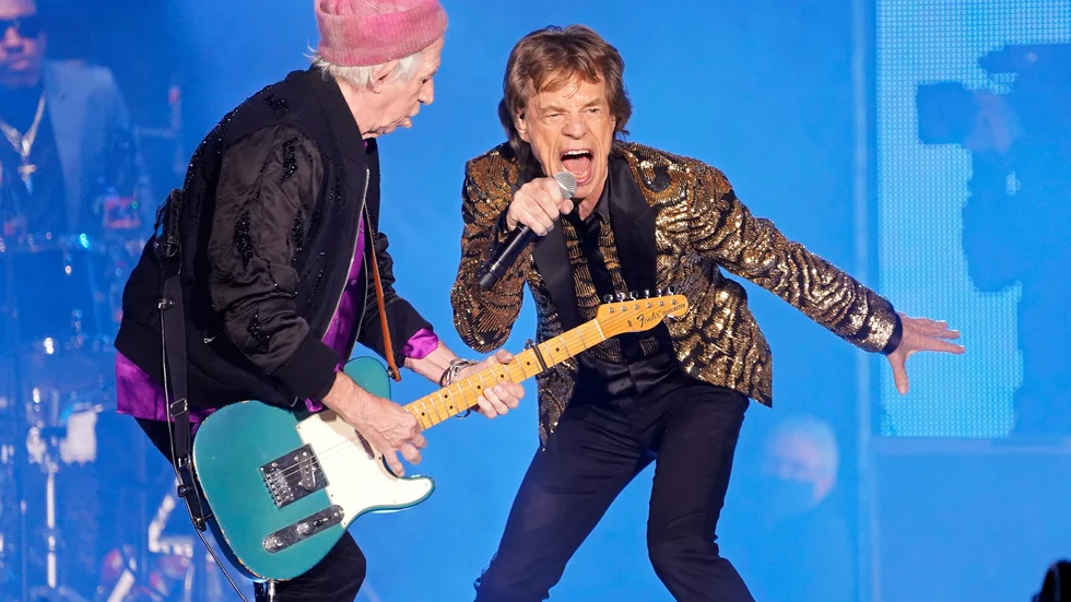 Keith Richards och Mick Jagger planerar en Europaturné i sommar – precis 60 år efter Rolling Stones första spelning. Här i Detroit i höstas. Arkivbild.