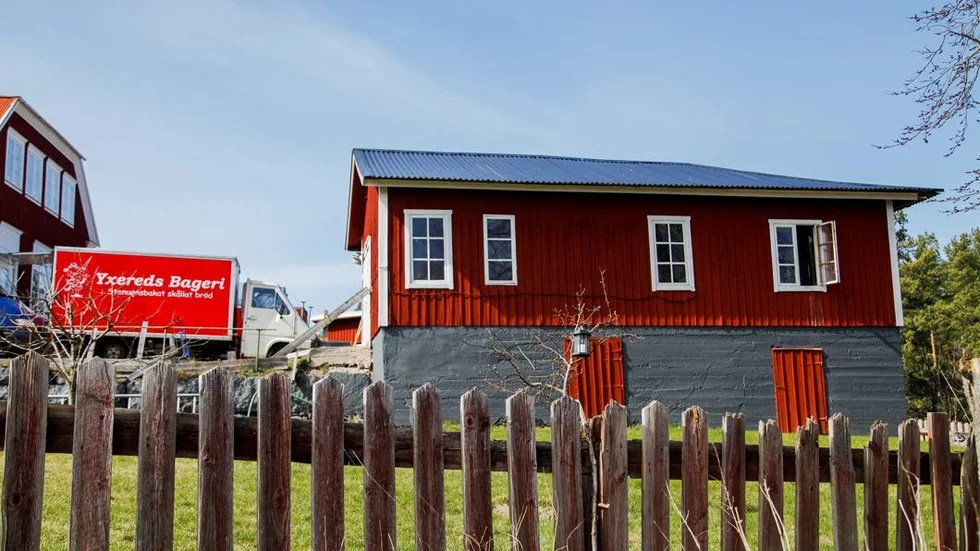 Bageri. Det här var tidigare slöjdsalen till skolan i Yxered.