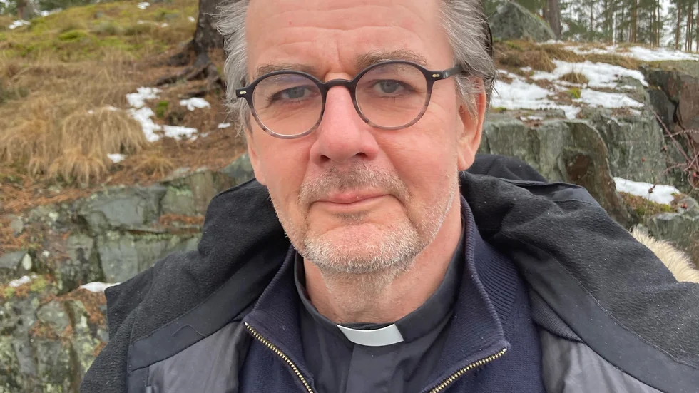 "Vi har ett ansvar för våra ungdomar som ser världen gå sönder," predikade kyrkoherden i Frustuna kyrka, Anders Ekhem, uppskattat i söndags.