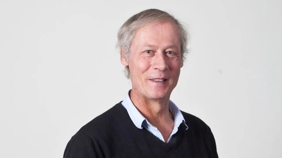 Åke Spross.