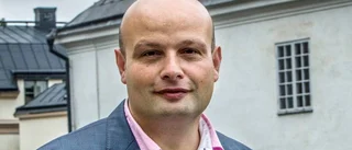 L: "De underskattar trafiksituationen i området"