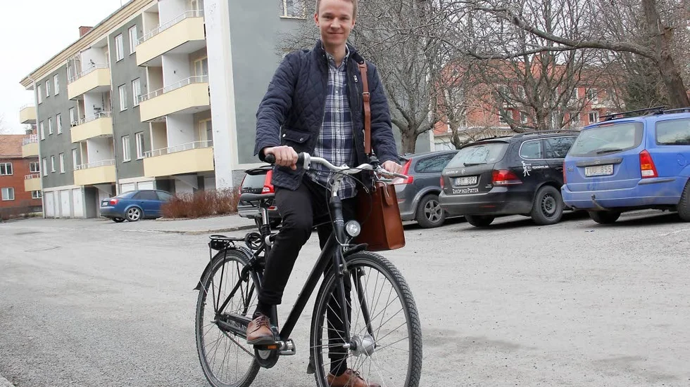 Cykelvägar är några av saker som Jesper Englundh (S) tar upp som är viktiga för kransorter.