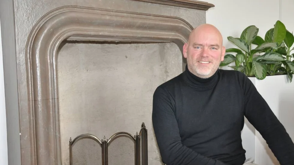 Ola Diös fyller 50, en företagsam uppsalabo som helst inte sitter still utan har många järn i elden.