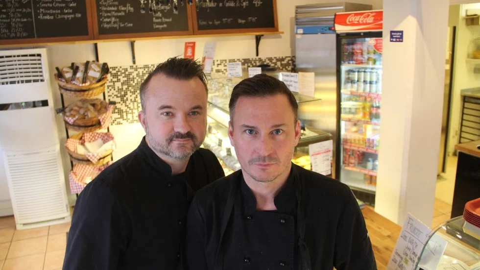 Efter 18 år säljer Peter Bohlin och Thomas Pettersson restaurangen TP Bar för att istället utveckla sin café - och bageriverksamhet.