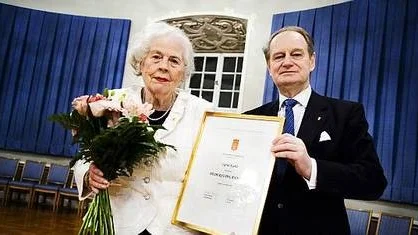 Sigrid Kahle med landshövding Anders Björck