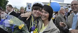 Glada studenter sprang ut i Tierp