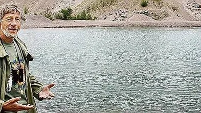 Ulf Blomkvist kom med idén att skapa en ny konstgjord badsjö vid Dalboda i Vendel, alldeles vid den nya E4-an.