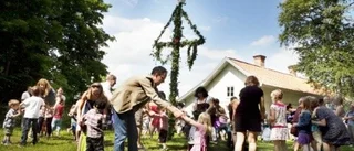 Midsommarfirande vid Linnés Sävja