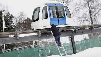 Spårtaxin, Christoffer Ogeus fixar till det tekniksa för att fåigång vagnen