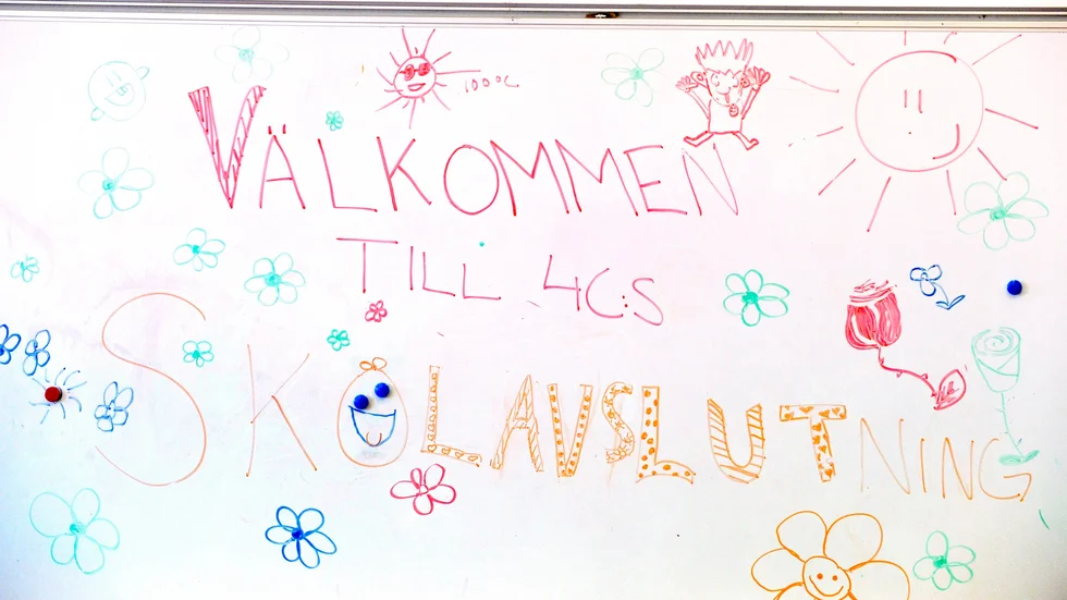Det finns olika sorters skolavslutningar. Att lägga ner en skola leder alltid till oro, ilska och sorg.