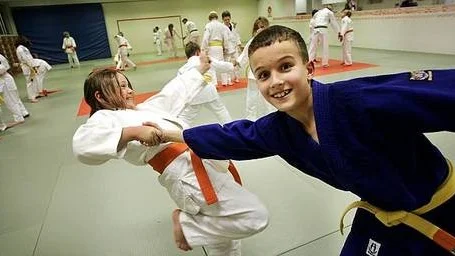 Clara Kjellröjer och Jacob Persson.