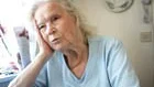  Hemtjänsten ska städa en gång i veckan men jag väntar sedan tre veckor på att den ska komma, berättar Britta Nilsson som betalar 800 kronor i månaden för hemtjänstens insatser.