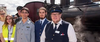 Lång resa för unga tågentusiaster