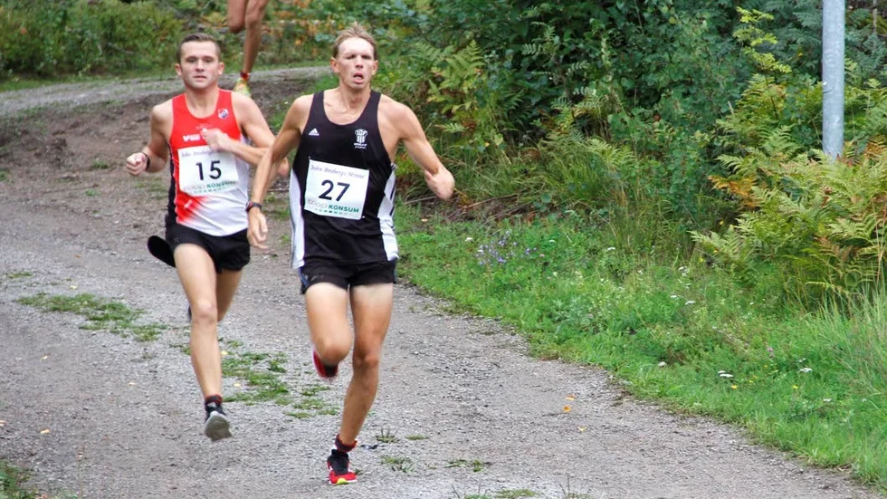 Jonathan Alveus vann loppet över tio kilometer på tiden 36,32.