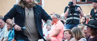 Allsång i Lövstabruk lockade storpublik