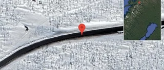 Lastbil har krockat på E10
