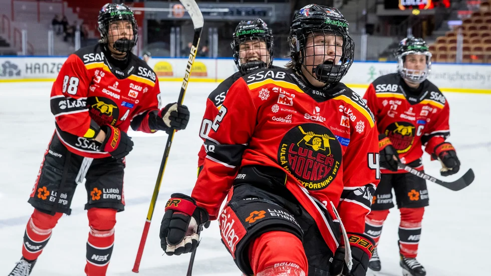 Viivi Vainikka blev fyramålsskytt hemma mot HV71. 